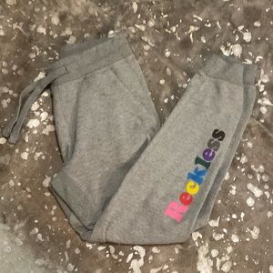 young and reckless Gray and rainbow women’s joggers, sweatpants sweats S small